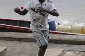 Niño afro en Bellavista Niño afro en Bellavista