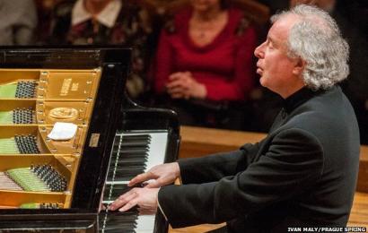 ANDRÁS SCHIFF